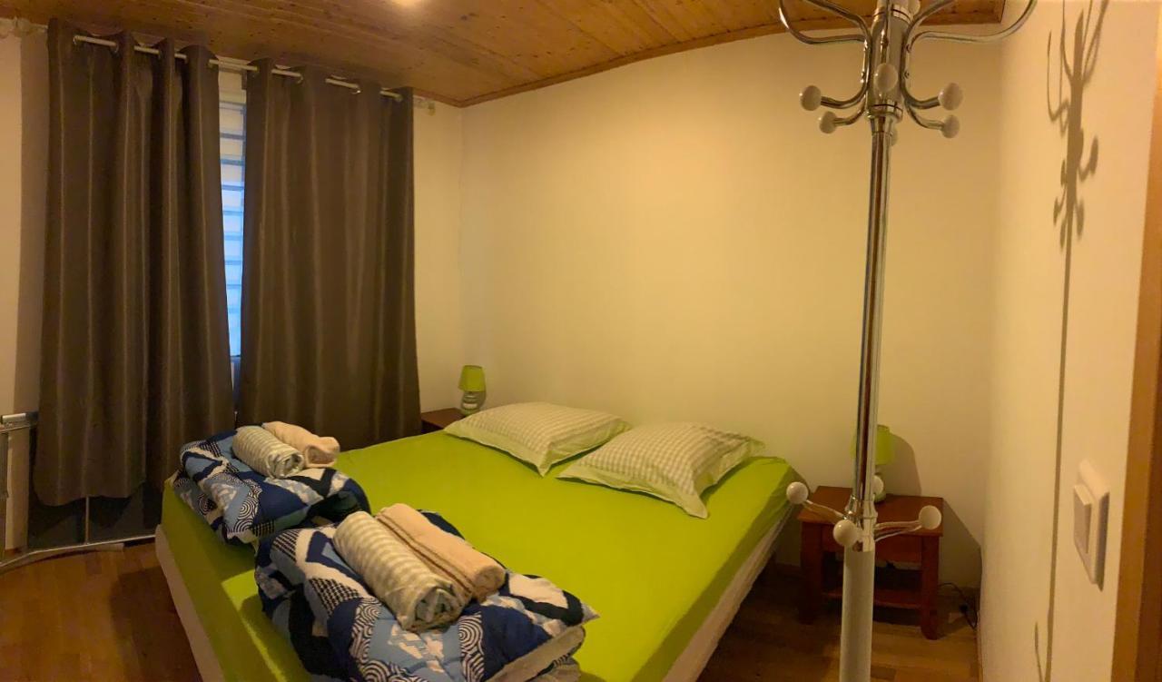 Les Chalets Fleurs De France - Kota Saint-Dalmas 外观 照片