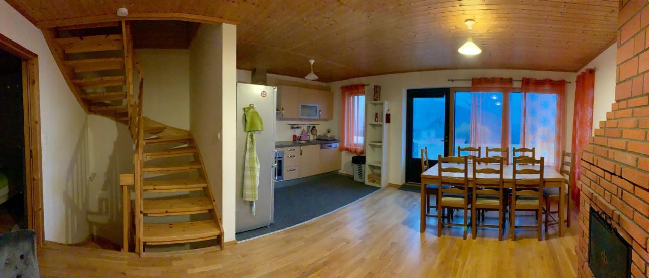 Les Chalets Fleurs De France - Kota Saint-Dalmas 外观 照片