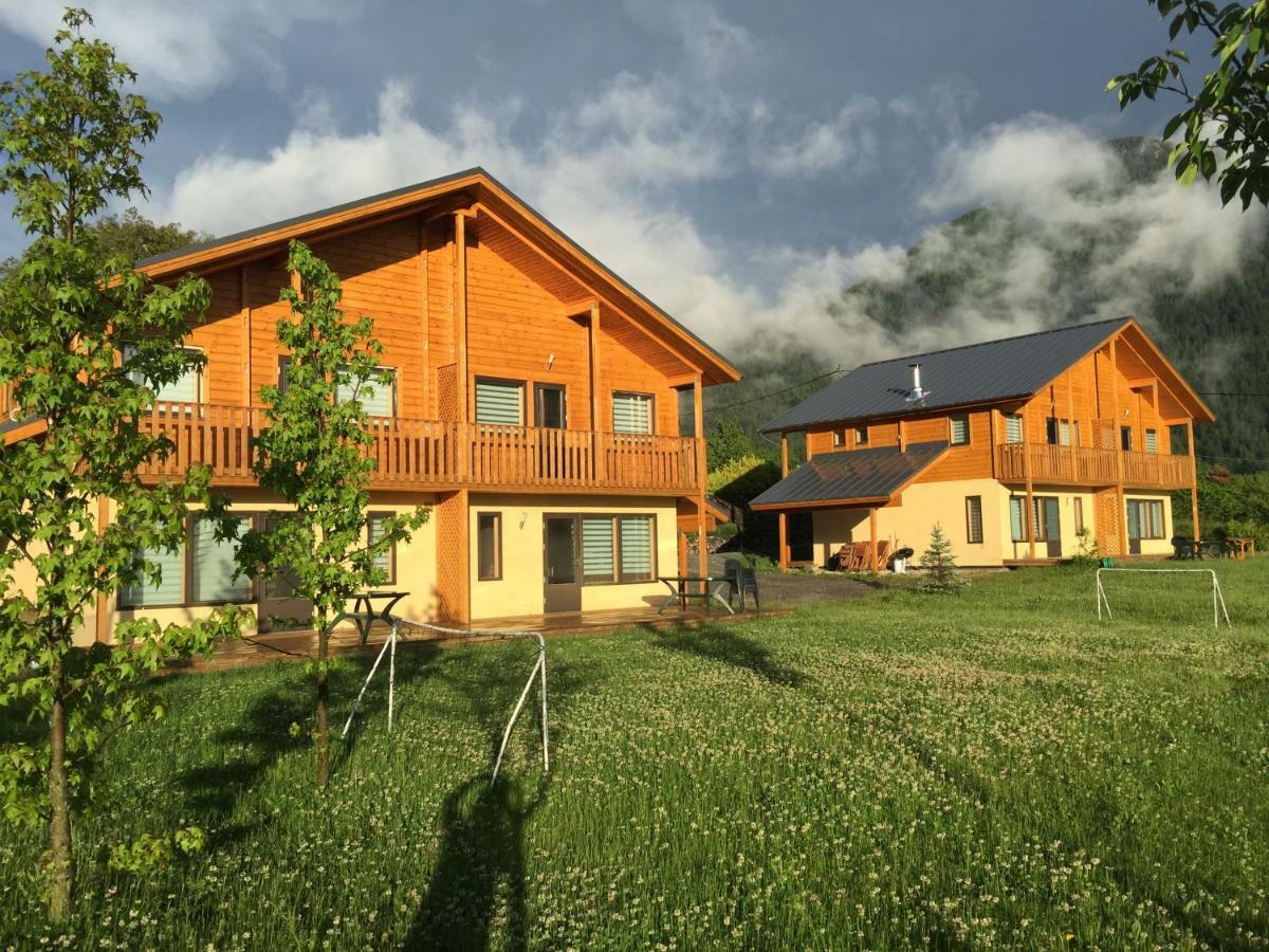Les Chalets Fleurs De France - Kota Saint-Dalmas 外观 照片